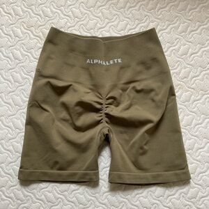 NWT Alphalete Amplify Shorts